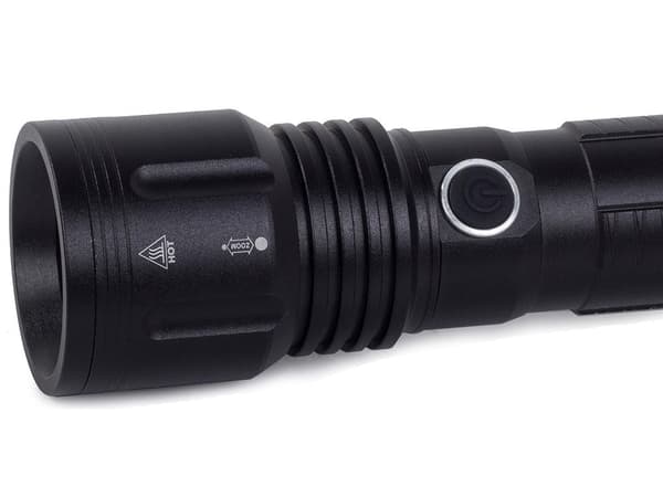 Taktinen taskulamppu CREE XHP50 zoom IPX5 sis. 2 akkua