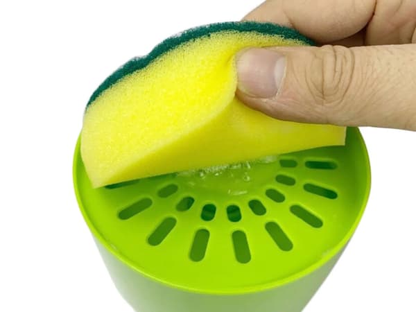 Sæbedispenser med opvaskesvamp 500 ml grøn plast 12x11 cm