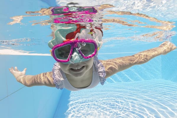 Sukellolasit lapsille 3+ UV-suojalla, polykarbonaattilinssi, säädettävä hihna
