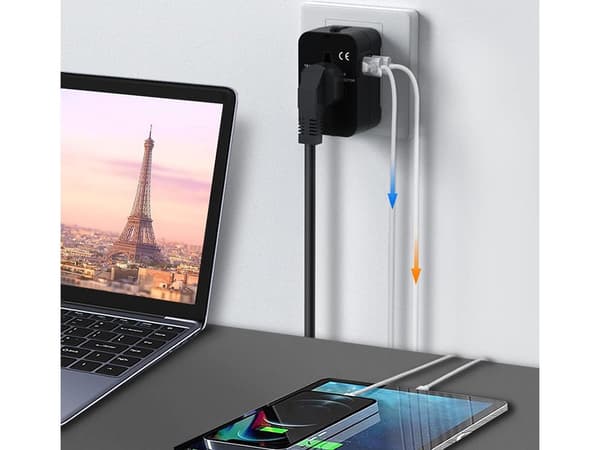 Universell reseadapter 2x USB svart, UK/EU/US/AUS (Type G/C/A/I)