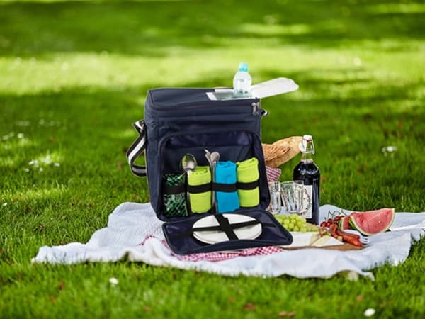 Termotaske picnic 33x33x24 cm isoleret marineblå/sort tilfældig farve