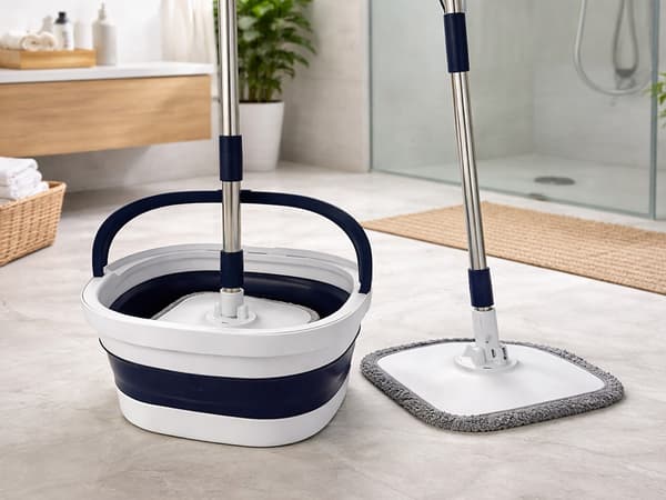 360° roterende moppe med spand, teleskopskaft 130 cm, 2 mikrofiberklude