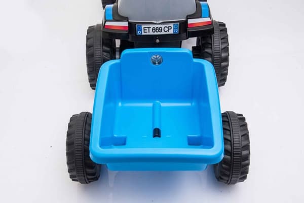 Elektrisk lektraktor med släp A009 blå