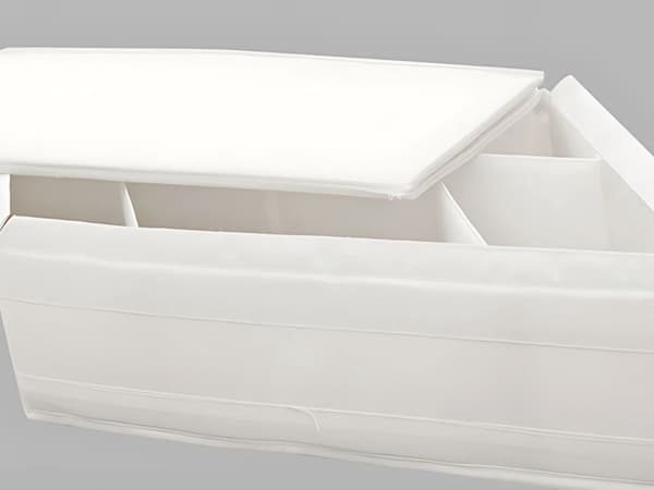 Opbevaringskasse til undertøj/strømper 7 rum 44x34x11 cm hvid