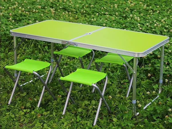 Hopfällbart campingbord 120x60 cm med 4 stolar justerbar höjd grön