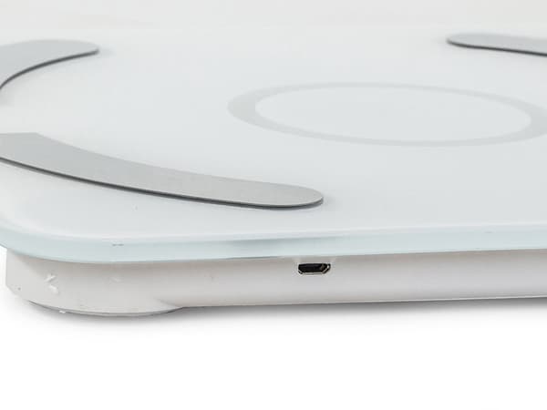 Digitaalinen kylpyhuonevaaka Bluetooth 180 kg kehon mittaukseen, valkoinen, Android/iOS
