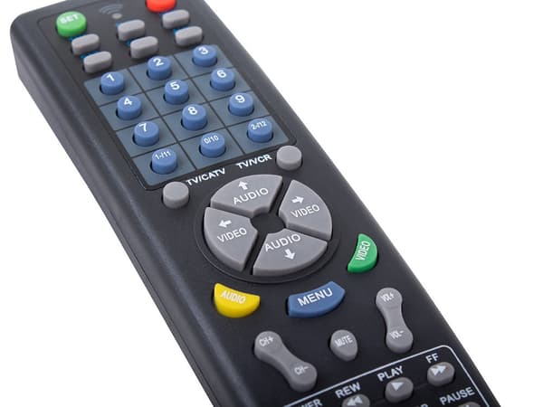 Universal fjernbetjening til TV/DVD/VCR/CD/SAT/AUX sort