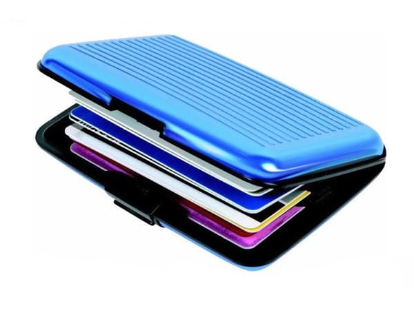 Kortholder i aluminium RFID-beskyttelse 6 rum blå 11x7,5x2 cm