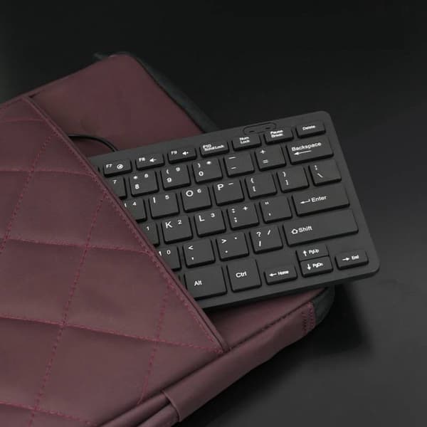 USB Kablet Mini Tastatur Med Stille Firkantede Taster Til Stationær Og Bærbar Computer, Sort