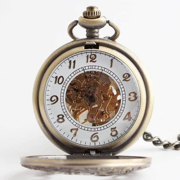 Retro Steampunk-kello roomalaisin ja arabialaisin numeroin