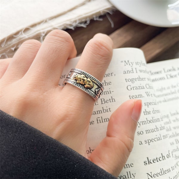Pixiu-ring för kvinnor för att locka till sig välstånd, europeisk och amerikansk överdriven smyckedesign, nisch retro nationell stil 925 silverring bleknar inte 415 Pixiu (opened on 9th) Adjustable opening