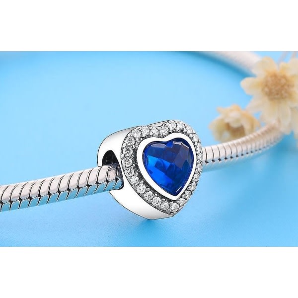 925 Sterling Silver Sparkling Love Charm & Blue Crystal Armband Bead DIY Smycken Kvinnor |Charms