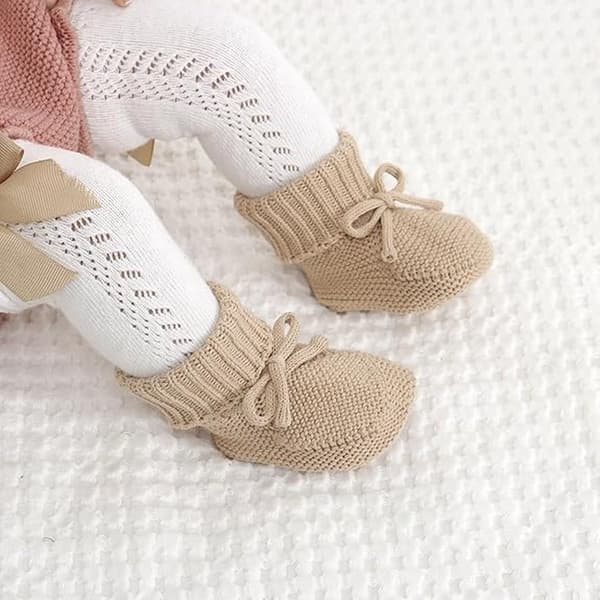 Strikkede babyfutter, bomuld, beige, varme bløde støvler til småbørn 0-6M
