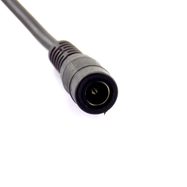 DC 5,5 mm strömdelare - 1 hona till 3 hanar
