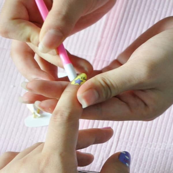 Manicure Sticker Press Stick, multifunktionel plastprægningsstav