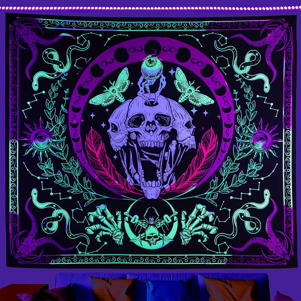 Skull Black Light Tapestry, (B59.1×H51.2)