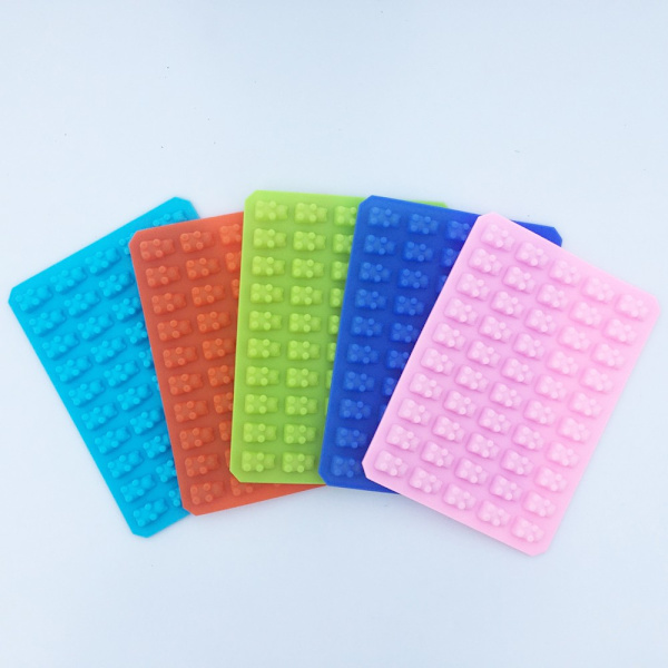 Is/Chokolade/Gele-form med 50 gummibamser inkl. pipette