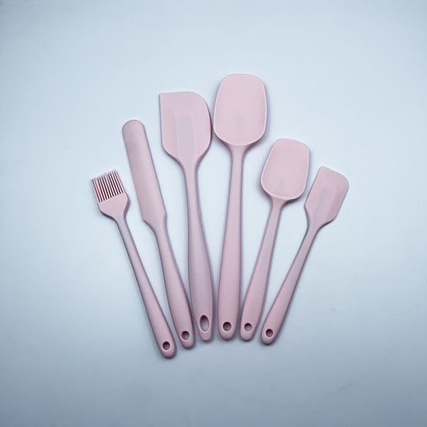 Sett med 6 høykvalitets kjøkkenredskaper i matkvalitet, varmebestandige kjøkkenredskaper, matlaging og baking av silikon spatler rosa