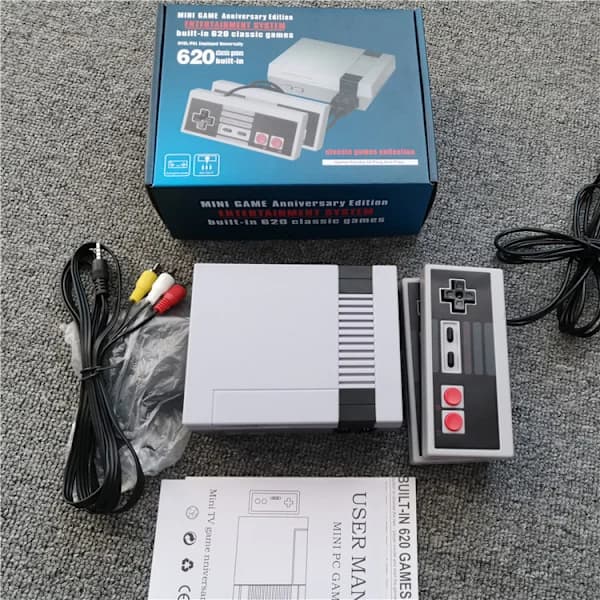 Classic Retro Gaming Console, Nostalgic Home Video Game Console with 620 Games - Two-Player Console, Play with Family - AV Interface (EU Plug)_yux