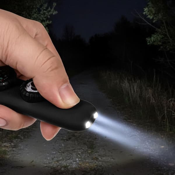 7-in-1 hätäpilli - 2 kpl - Hätäpilli kaulanauhalla - Kompassilla ja lämpömittarilla, LED-valolla - Selviytymispilli