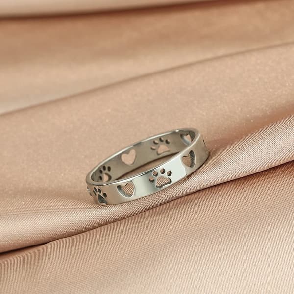 Ring med poter og hjerter - dyreprint - katt/hund/dyr - rustfritt stål Silver grey Silvergrå