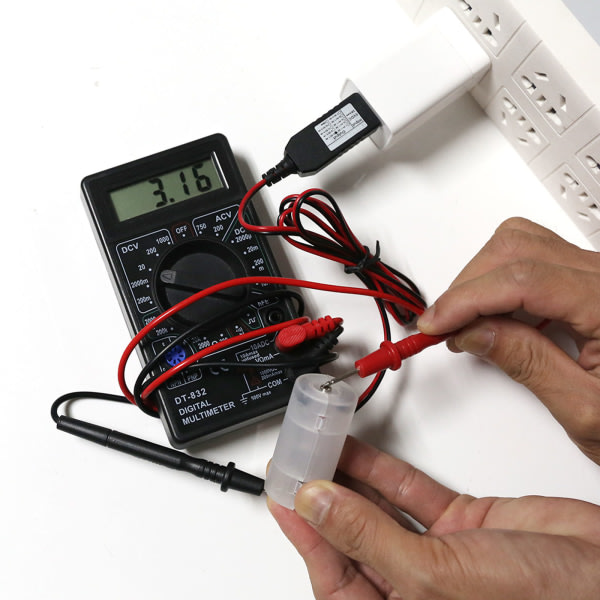 Batterieliminator USB power Byt 1,5V 4,5V 6V batteri för radio Elektrisk leksaksklocka LED-ljuskalkylator 6V
