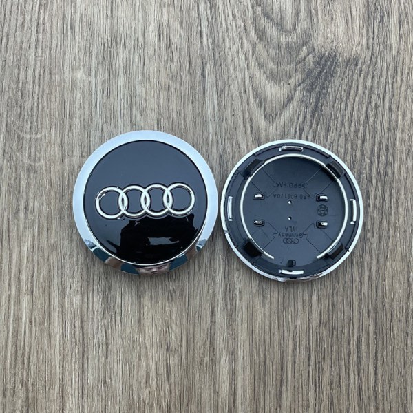 4 stk. automatiske navkapsler for Audi 69MM navdeksel aluminium+ABS senter hjuldeksel ABS biltilbehør