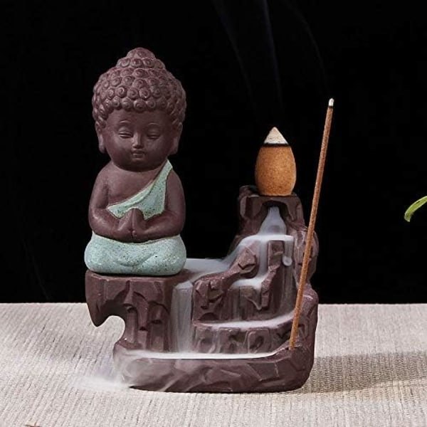 Buddha-patsas takaisinvirtaus suitsukkeilla, 10 kottaraa Cool Backflow