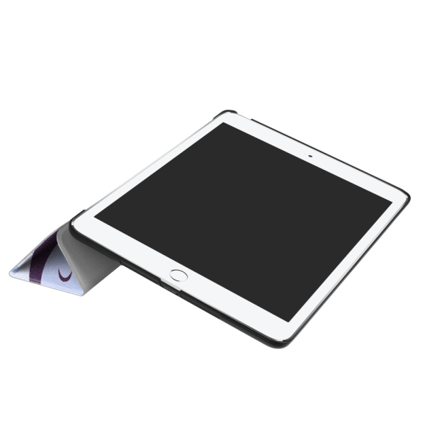 iPad 9,7" (2017 / 2018) Slim fit tri-fold fodral - Napping Owl multif?rg