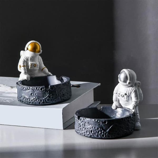 Hartsaskfat i form av tecknad astronaut - Silver