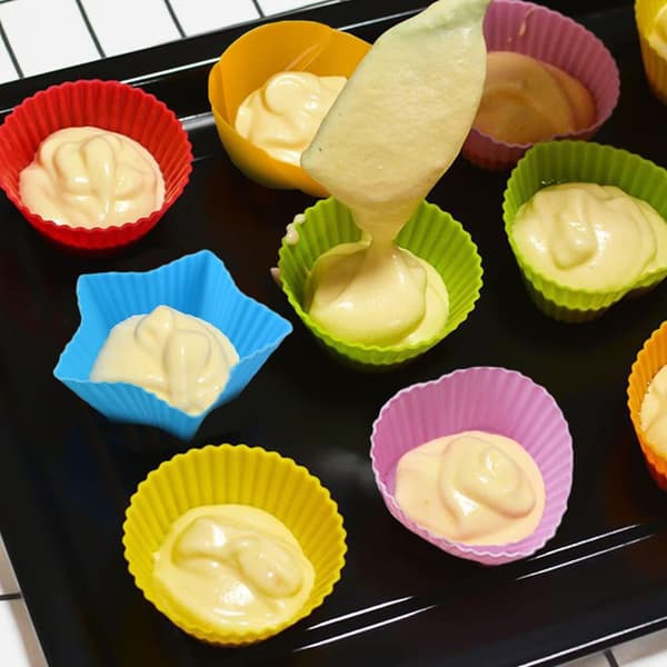 24 stk silikoneforme til muffins, cupcake- og muffinforme, genanvendelige muffinforme, silikonebageforme (24 stk) tilfældig tilfældig farve