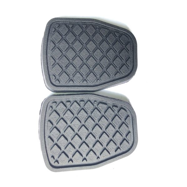 2 kpl Bilbromskoppling Gummi Pedal Pad Set Cover Ersättningstillbehör Kompatibel för Subaru-Forester 36015GA111