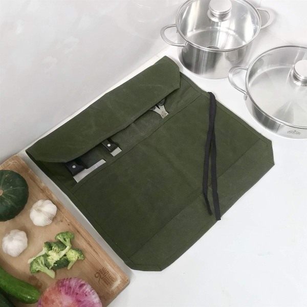 Vaxad canvas knivrulle, mycket stark, mjuk och hållbar. Militär