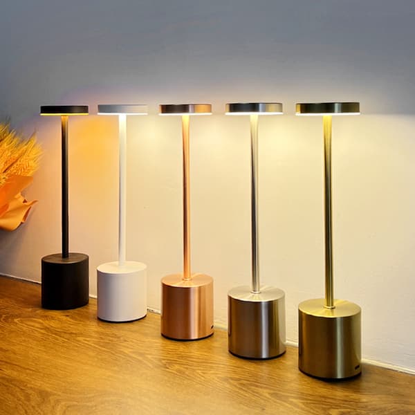 Trådløs bordlampe, dimmbar, vanntett, metall, USB-ladbare - 1 stk - WELLNGS Silver
