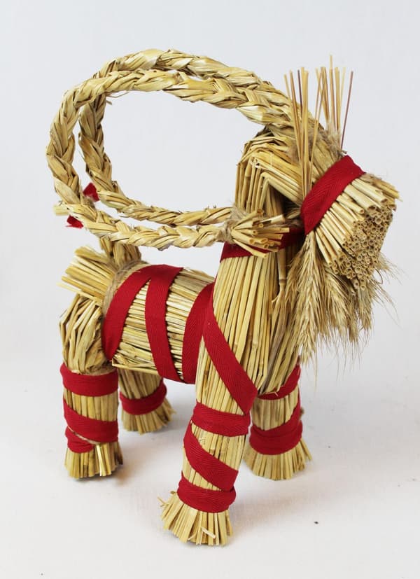 Halmged/Juleged med jule-røde bomuldsbånd, stående, 30 cm høj beige