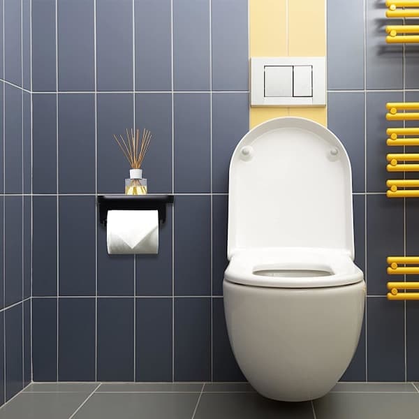 WC-paperiteline pidike hyllyllä, musta WC-paperiteline