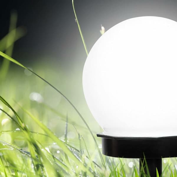 Vandtæt solcellelampe til haven, LED-kugle med jordspyd i plast