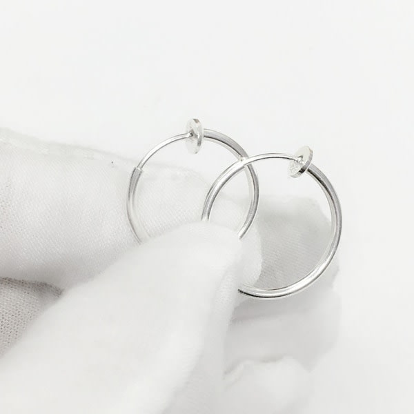 clip-on-örhängen 1 par clips med en diameter på 14 mm titan platerad ring