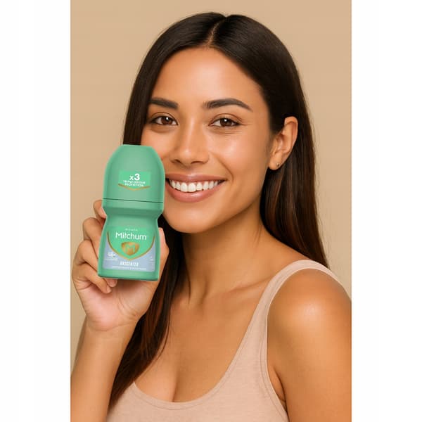 Mitchum Kvinder 48 Timers Beskyttelse Duftfri Roll-On Antiperspirant 50Ml