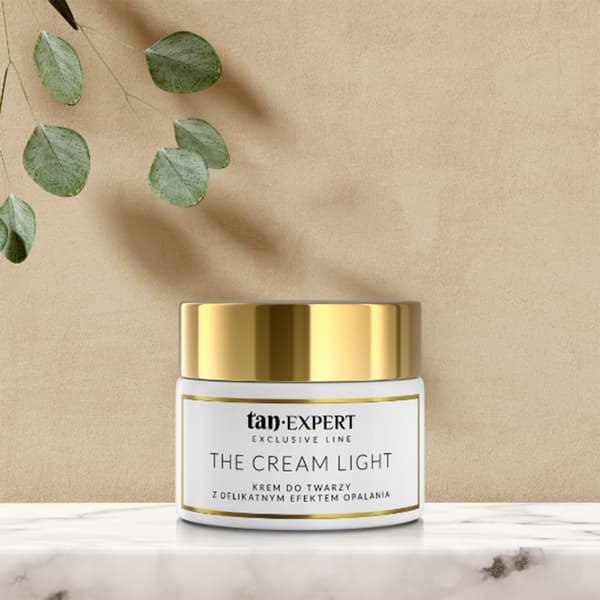 Tanexpert The Cream Lätt Ansiktskräm Med Solbränningseffekt 50G