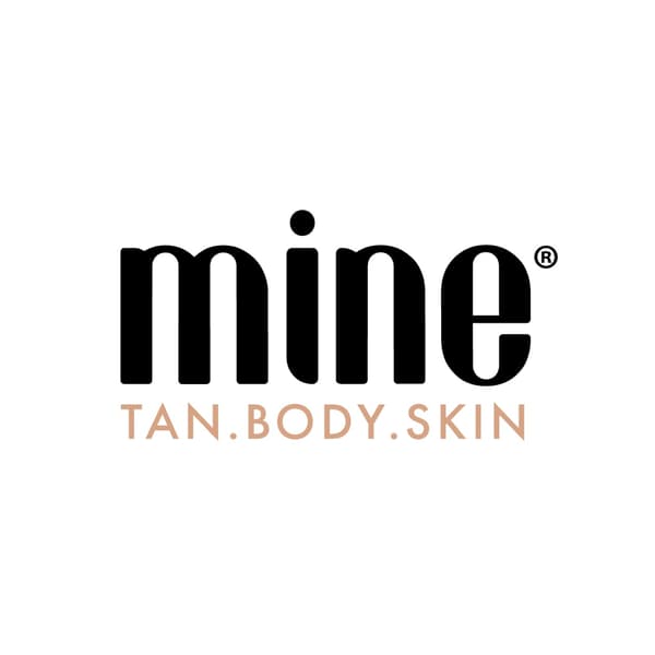 Minetan Bronze Babe Home Spray Tanning Kit Svart