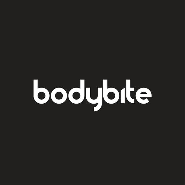 2 Kpl Bodybite Bronzie Rusketusta Nopeuttava Voide 200 Ml