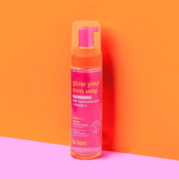 Itsestäänruskettava Mousse Glow Your Own Way 200ml