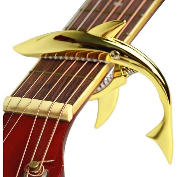 Slitesterk gitar-capo i sinklegering for akustiske og elektriske gitarer, gull