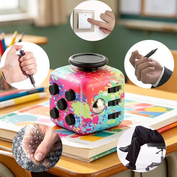 Fidget Cube - Anti-stress Cube - Stress-Relieving Rubik's Cube Toy - Rubik's Cube with Infinite Blocks - Relieving Rubik's Cube with 6 Calming Sides
