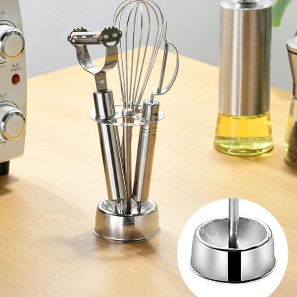 Holder i rustfrit stål til elektriske tandbørster på badeværelset, med ventileret design og separate rum.