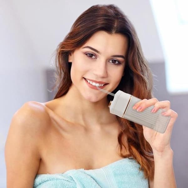 Portable Water Flosser, 20ml Waterproof Electric Tooth Cleaner