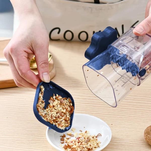Nut Chopper Manual Crank Nut Grinder Multifunctional Crusher Handheld Kitchen Tool Suitable for All Nuts Walnut Pecan Chocolate