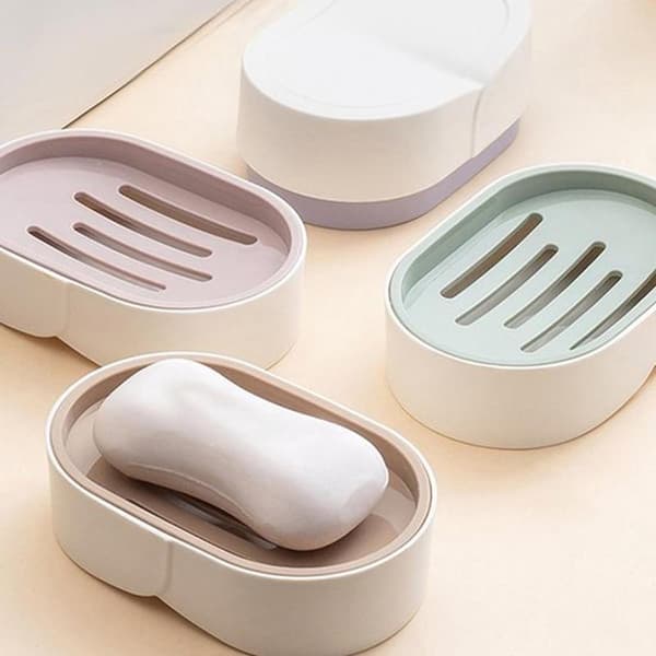4-pack gröna, rosa, lila och bruna kompakta resesåpfat med dränerande lock
