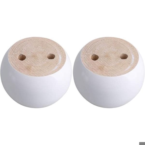 Set med 4 runda vita möbelben i eukalyptus 8 x 8 x 5 cm Stöder upp till 100 kg